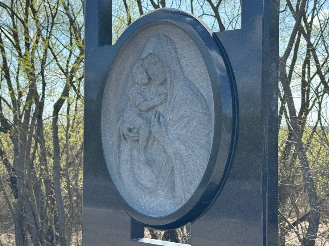 поклонный крест в честь Жировичской иконы Божией Матери 