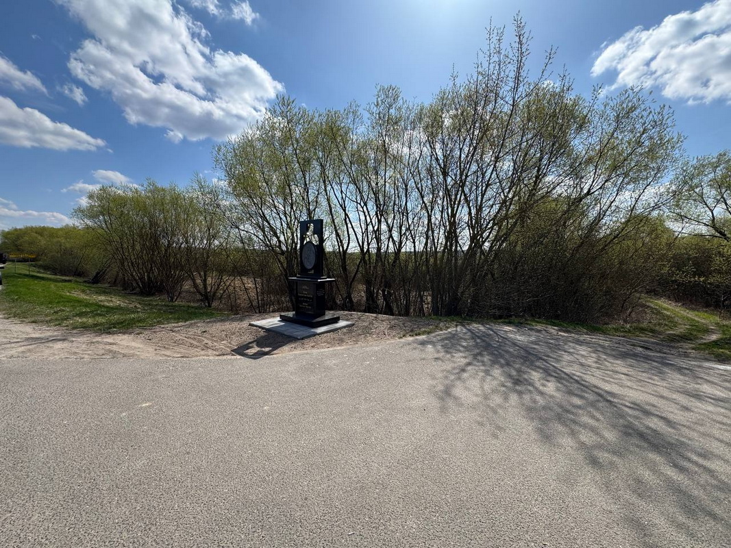 поклонный крест в честь Жировичской иконы Божией Матери 