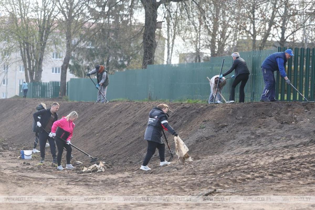 Субботник в агрогородке Жировичи