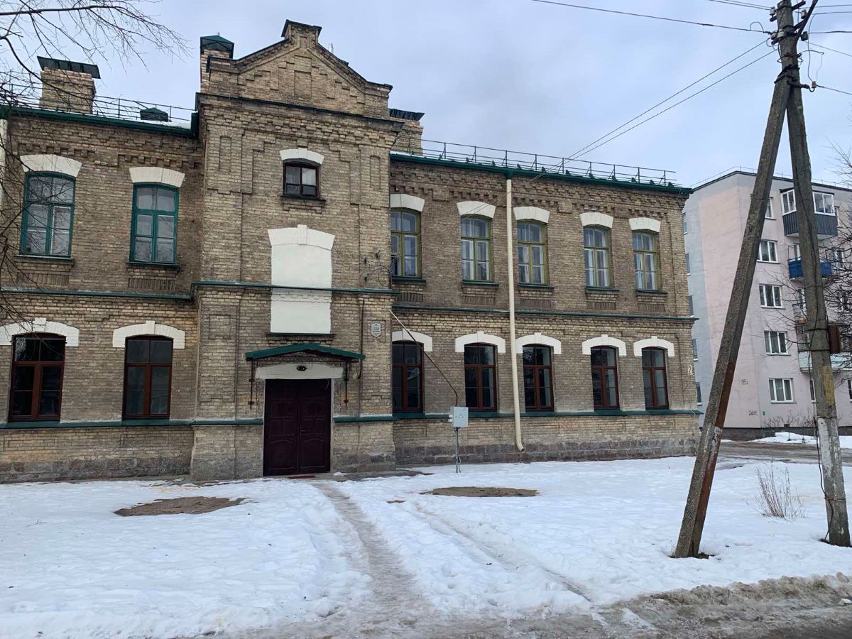 В Слониме на аукцион выставили помещение бывшей детской библиотеки в историческом здании