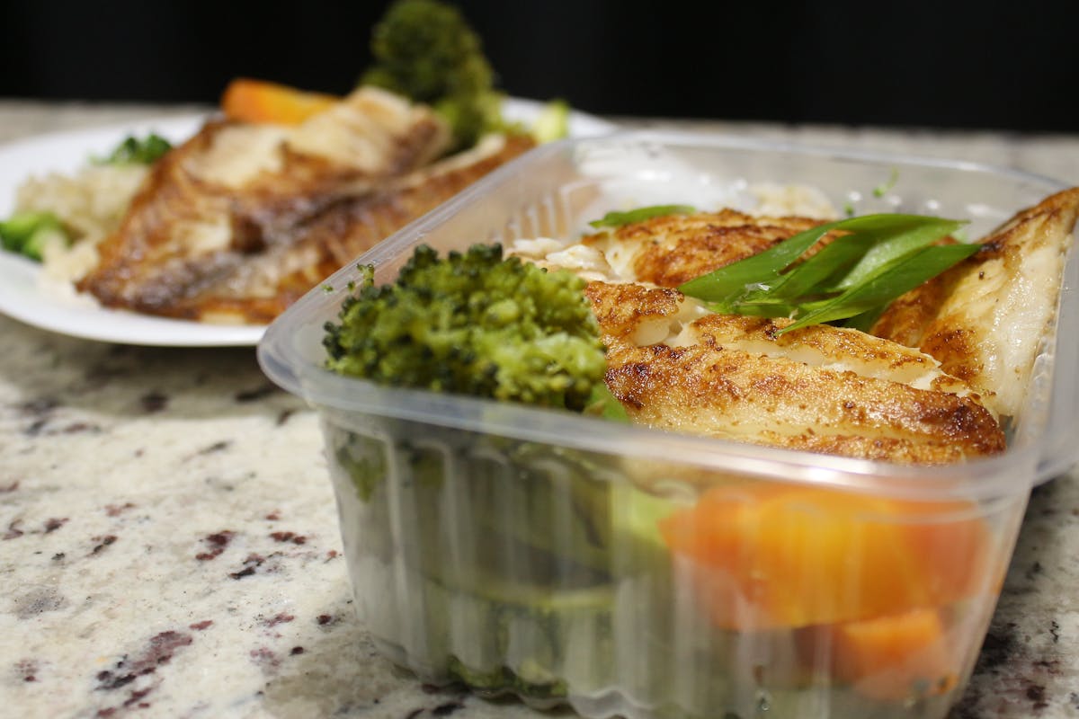 пластиковые контейнеры для еды