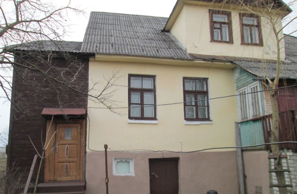 дом на продажу в Слониме с аукциона