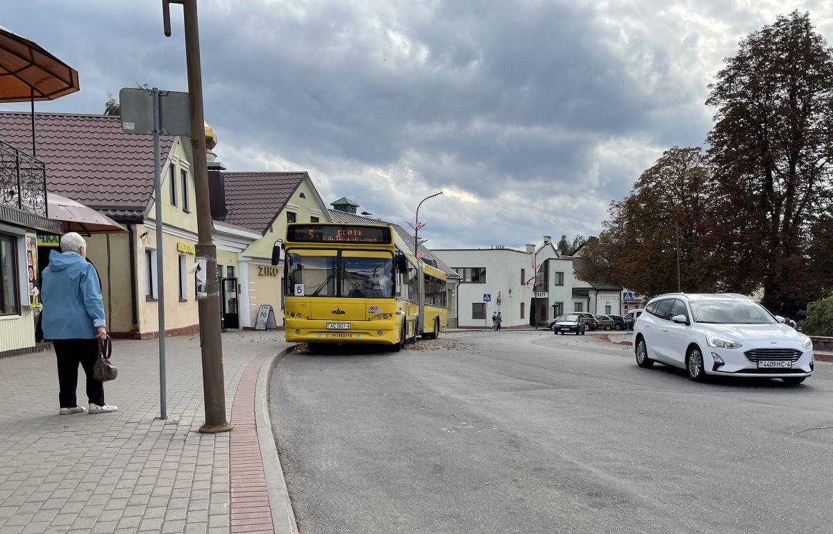 автобус в слониме