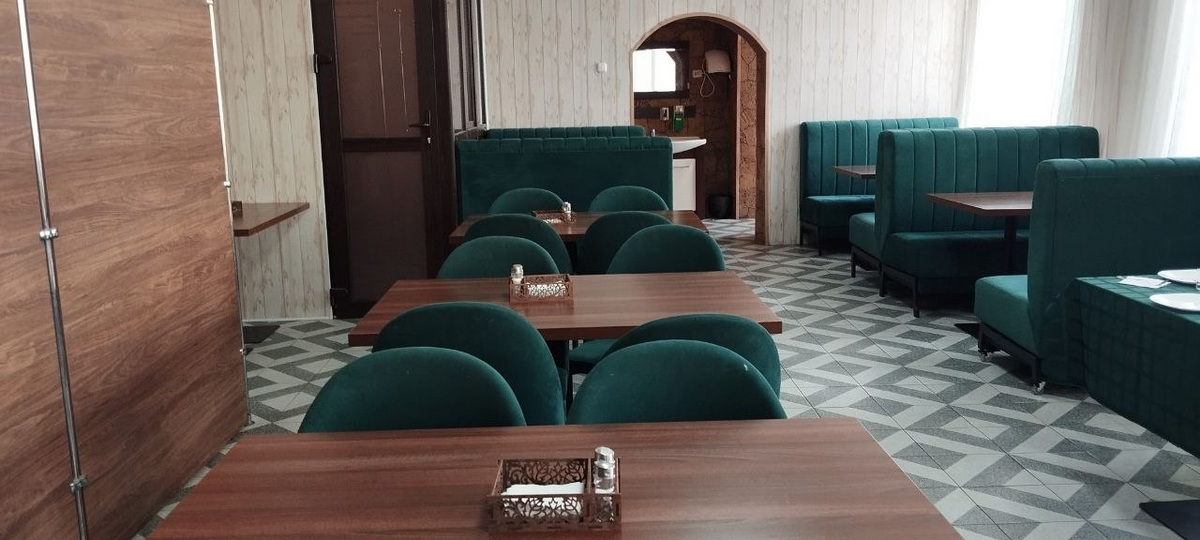 в столовой интерьер