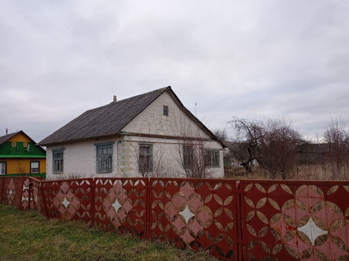 дом