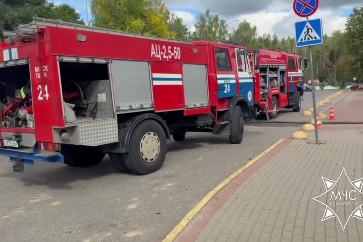 спасатели приехали в больницу