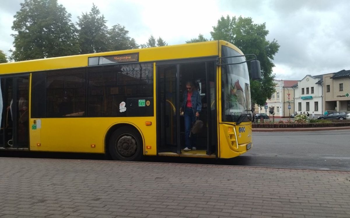 автобус слоним