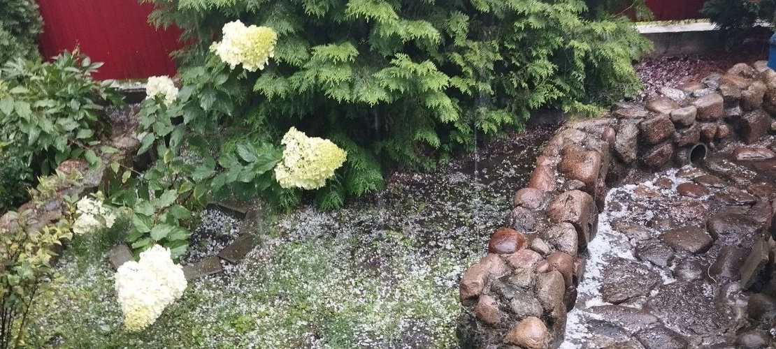 Фотофакт. На Слоним обрушился град