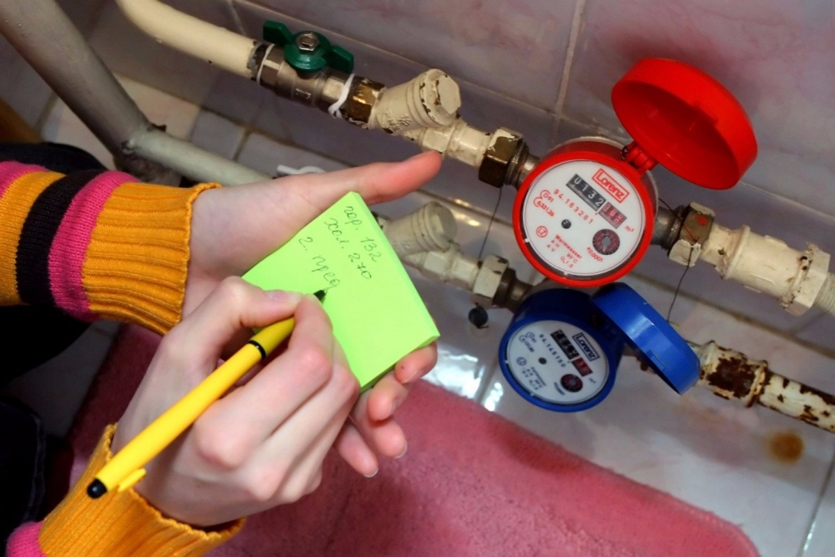 Как понять, пора ли менять или поверять счетчики воды: где проверить информацию?