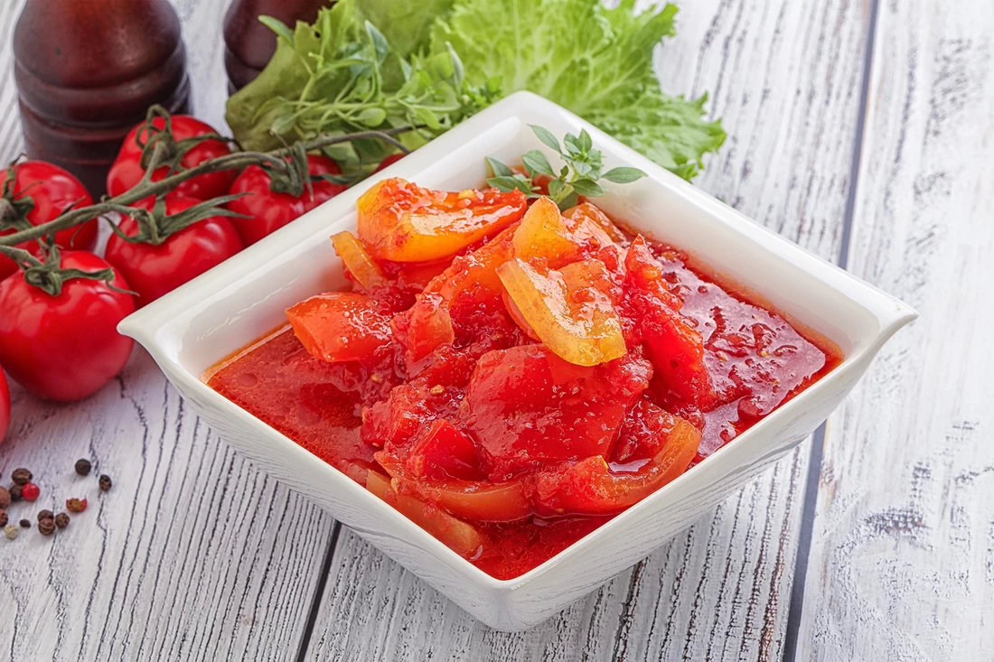 Лечо на зиму без лишних хлопот: вкусно, быстро, просто