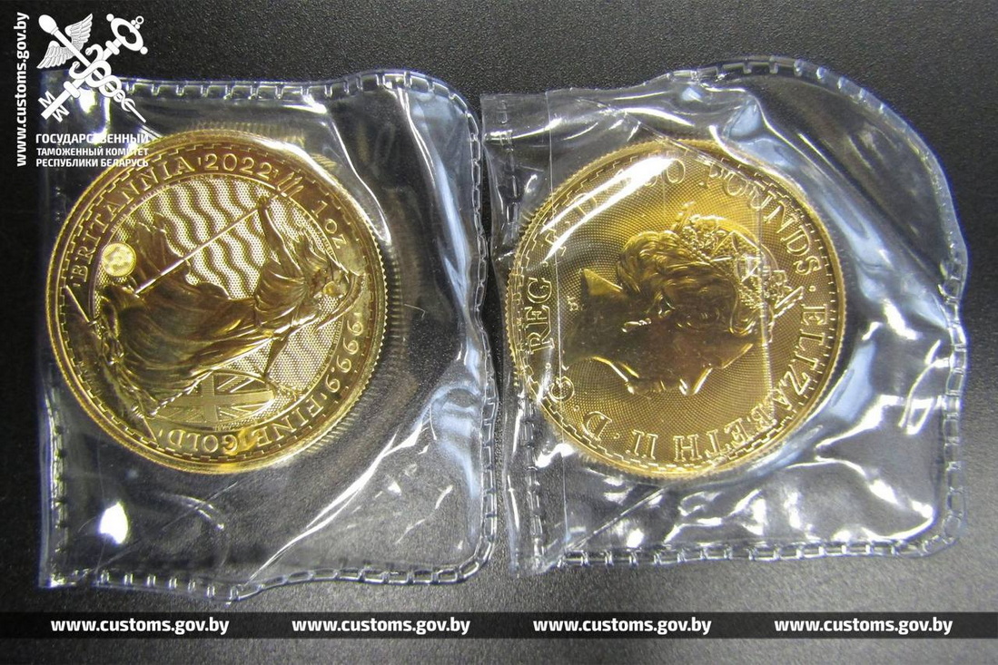 Литовец пытался провезти через «Каменный Лог» незадекларированные золотые слитки и монеты на 260 тысяч рублей