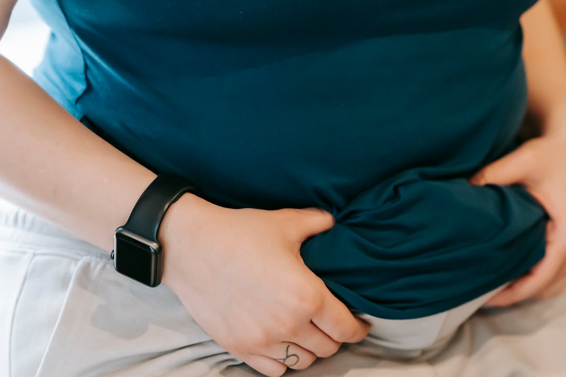 Почему растёт живот: 5 неожиданных причин набора веса в области талии