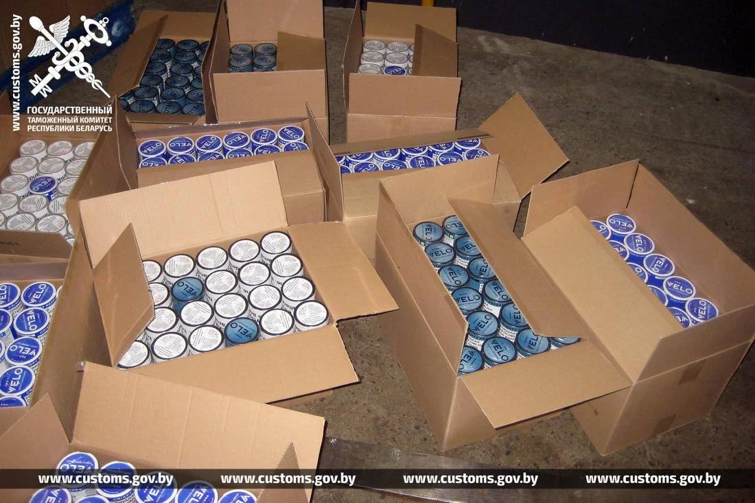 Рыбные консервы из Швеции оказались «с сюрпризом» — задержана крупная партия контрабанды