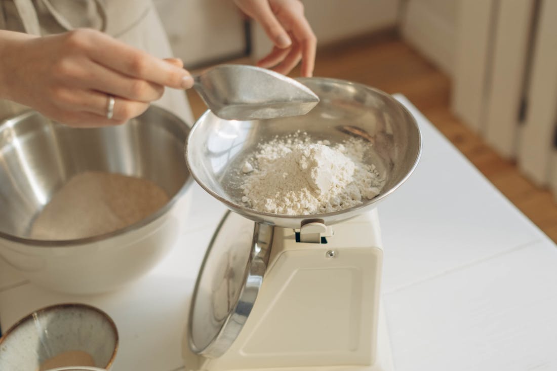 Сломались кухонные весы? Не волнуйтесь, точно отмерить ингредиенты можно и без них