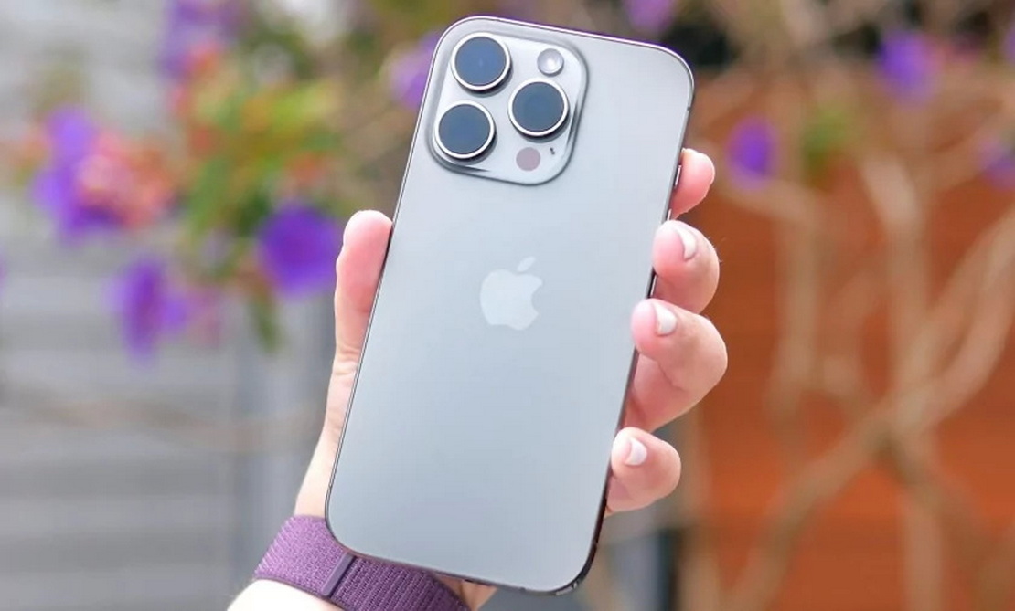 Слонимчанка отдала почти тысячу рублей за «iPhone» и осталась ни с чем