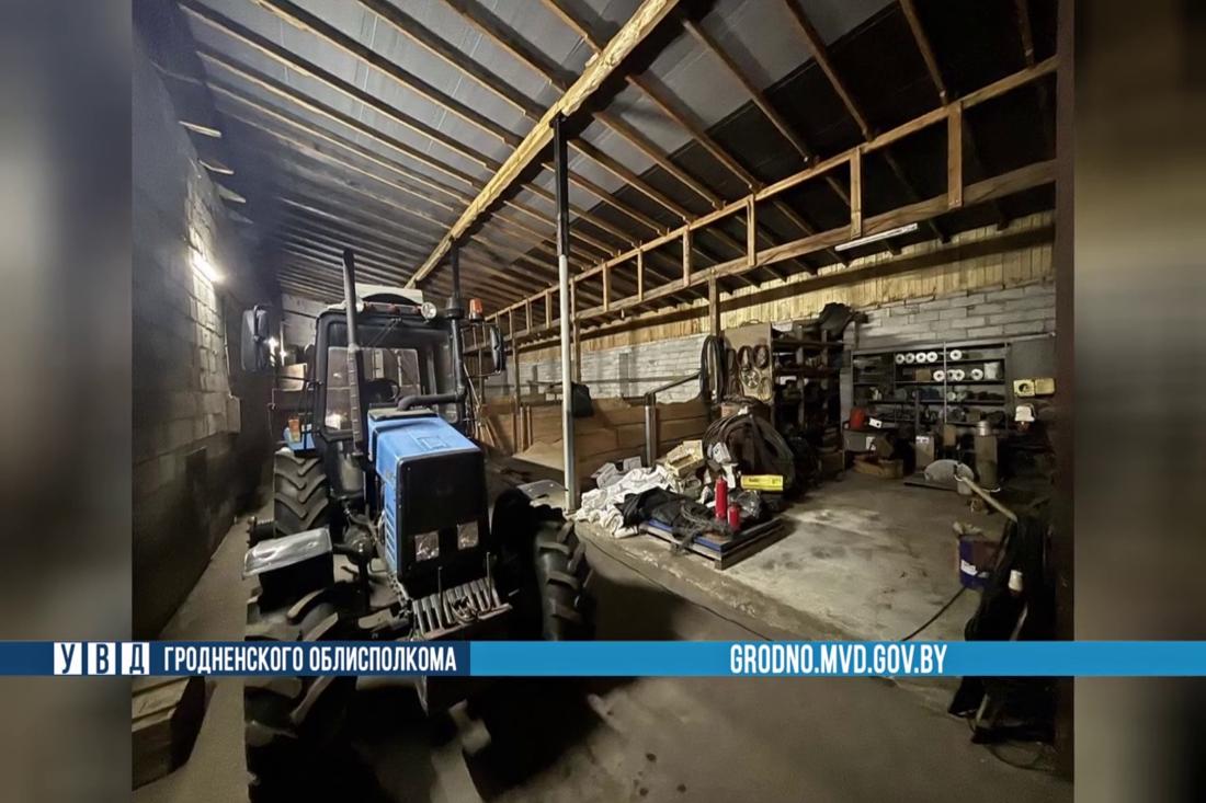 В Волковыске заместителя председателя хозяйства задержали за хищение имущества организации