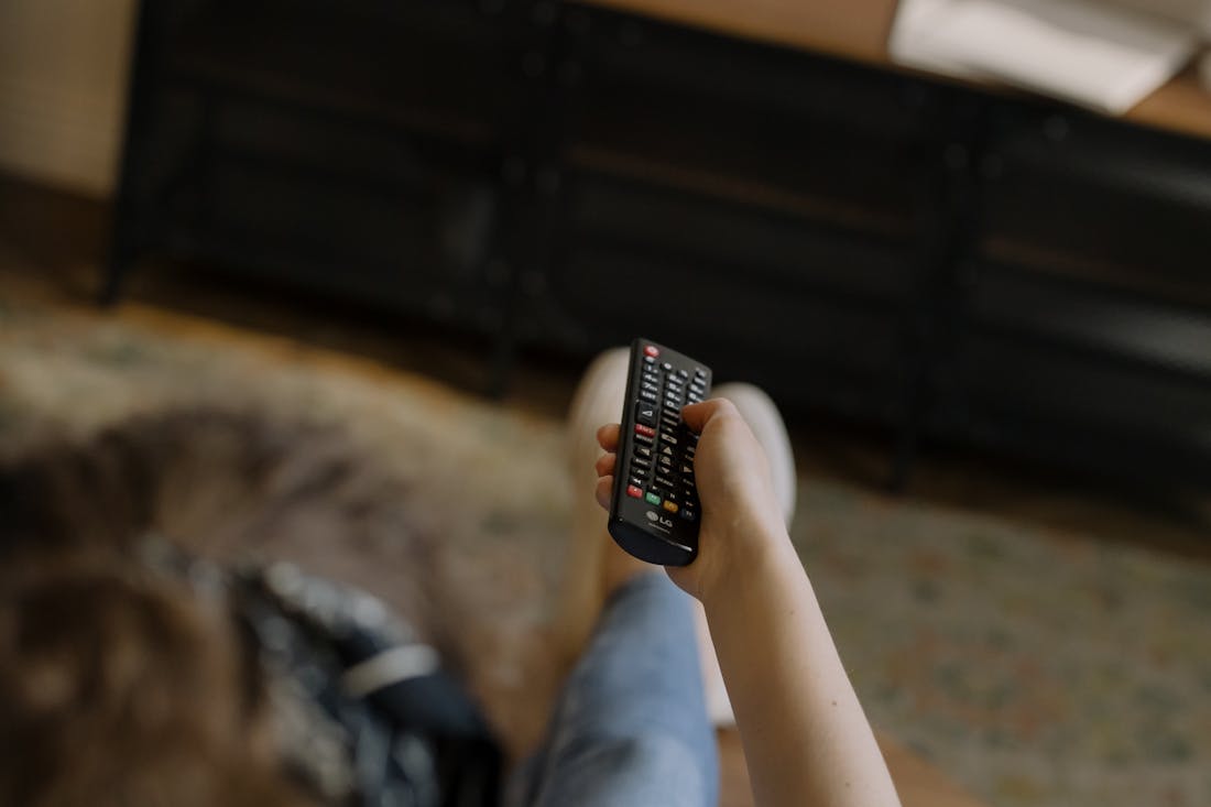 ZALA включил новый телеканал специально для старшего поколения: уютные вечера обеспечены