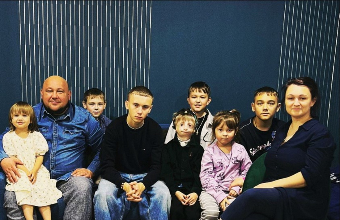 «Здесь мы нашли свой дом». Семья Шнайдер о новой жизни в агрогородке Жировичи