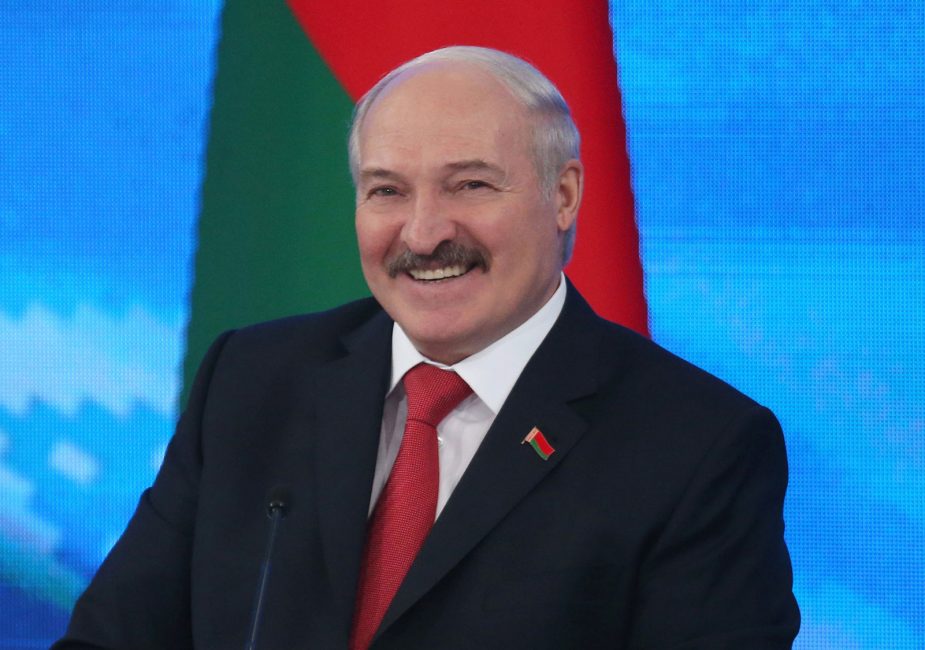 Лукашенко не допустит обвала национальной валюты