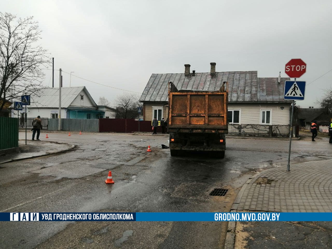 Авария в слониме вчера машина врезалась