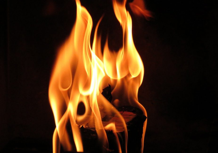 В Пружанском районе школьник получил ожоги от костра