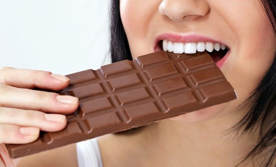 Шоколад помогает избавиться от жира