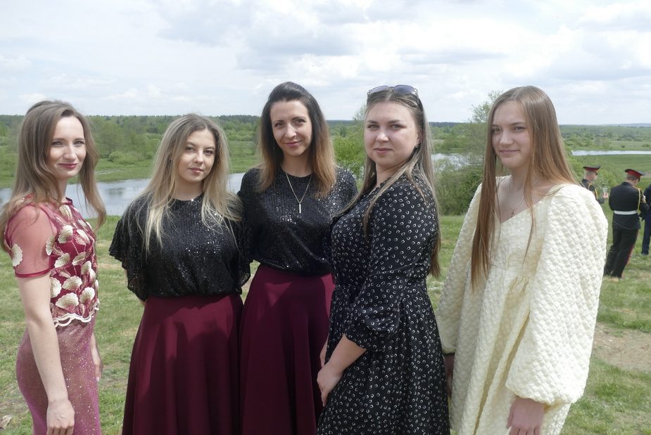 Праздничный концерт в честь 80-летия освобождения Беларуси прошел на берегу Щары