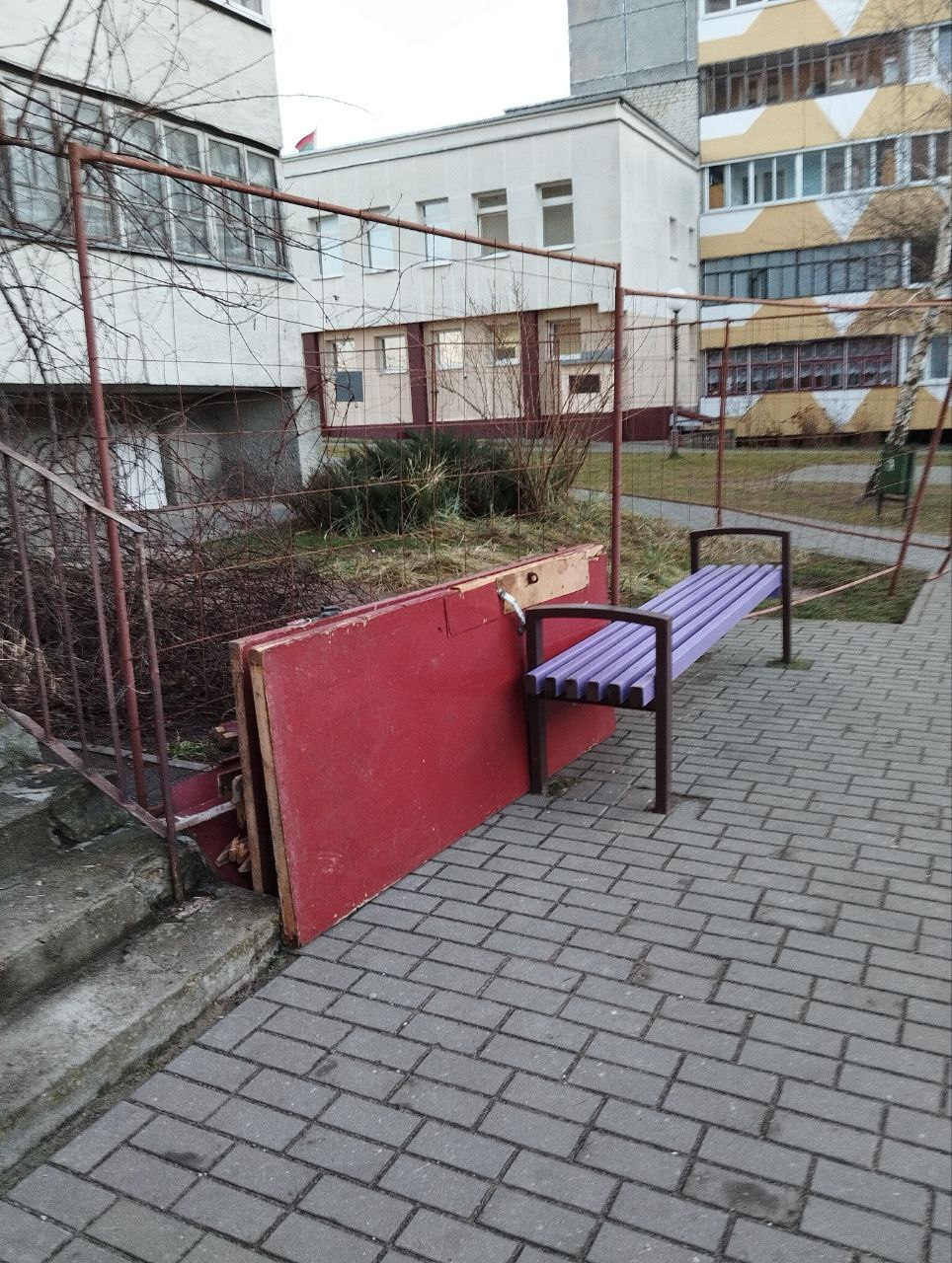 Reparații capitale au început în clădirea de pe strada Brestskaya, nr. 109 din Slonim   