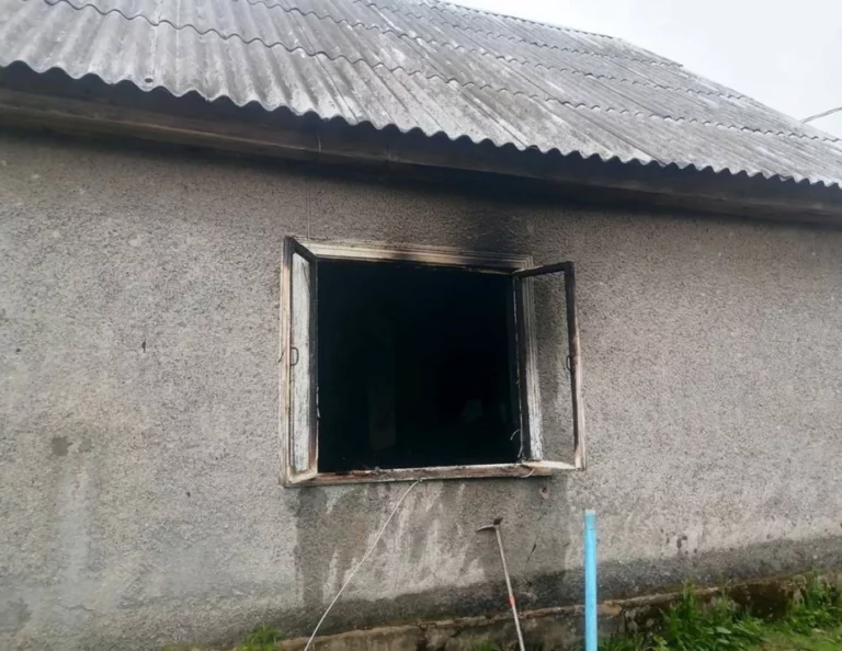 Пенсионер резал болгаркой авто — вспыхнул пожар. В Гродненской области также горели дом и хозпостройка