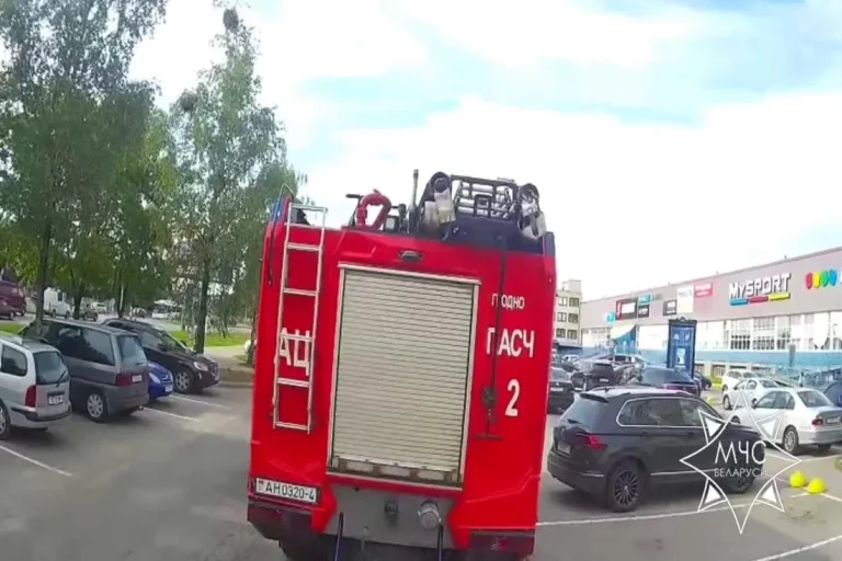 В Гродно в кафе у посетителя вспыхнул телефон