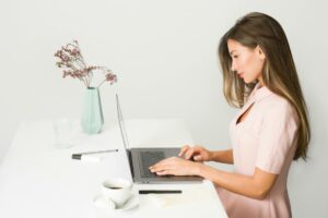 Ищете работу? Вот свежие предложения в Слониме и районе