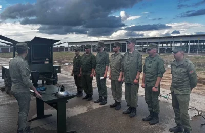 Военнослужащих 11-й гвардейской бригады обучили правилам безопасности перед учениями