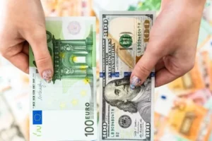 Нацбанк скорректировал курсы валют на 8 июля
