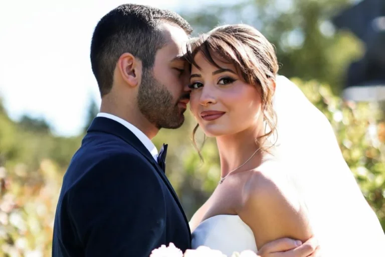 «С тех пор, как вышла замуж, я не приготовила ни одного обеда». Женщина похвасталась своим мужем, и народ не сдержался