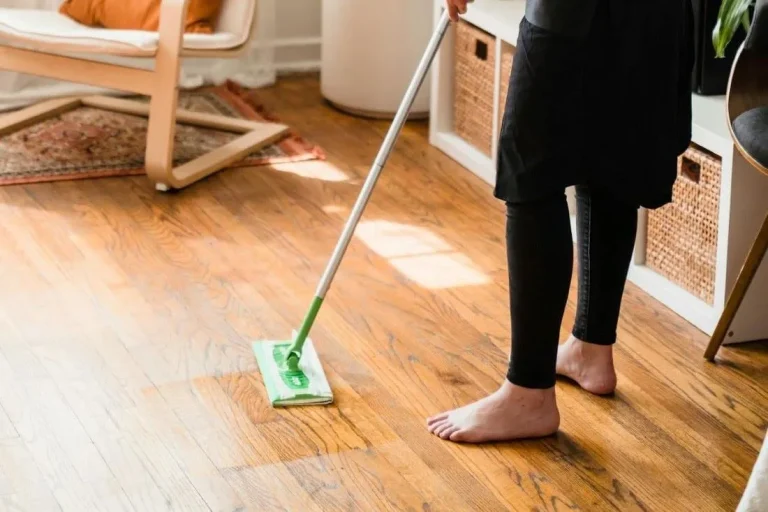 Чистота уровня отеля: в каком порядке следует убираться в квартире