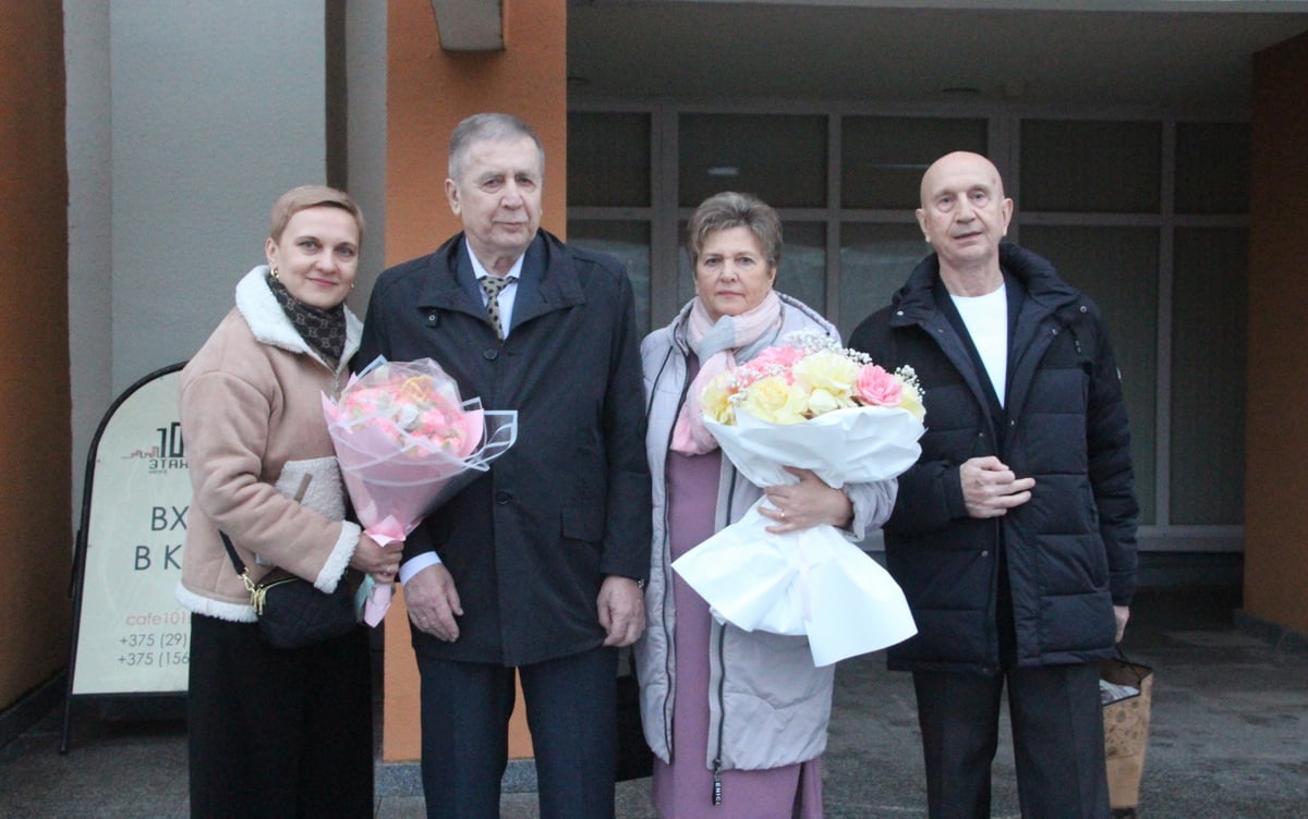 Казимир Зигмундович, родной брат юбиляра, вместе с супругой Мариной Владимировной